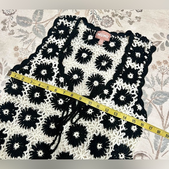 Show Me Your Mumu Vacay Tank Coverup White Black Checkers Floral Crochet Medium - Picture 9 of 12